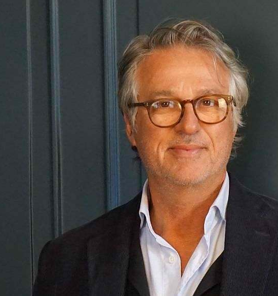 Joachim Bozorgnia